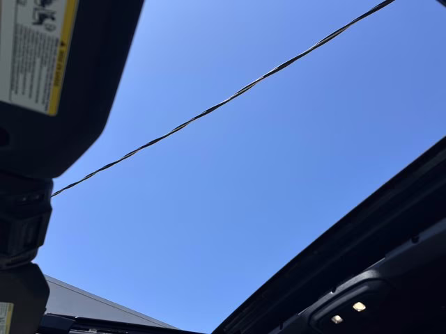 2025 Bright White Clearcoat Jeep Wrangler 4X4 Convertible