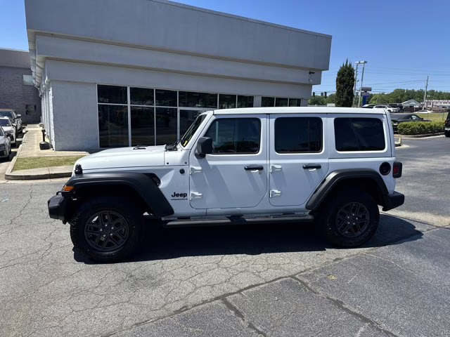 2025 Bright White Clearcoat Jeep Wrangler 4X4 Convertible
