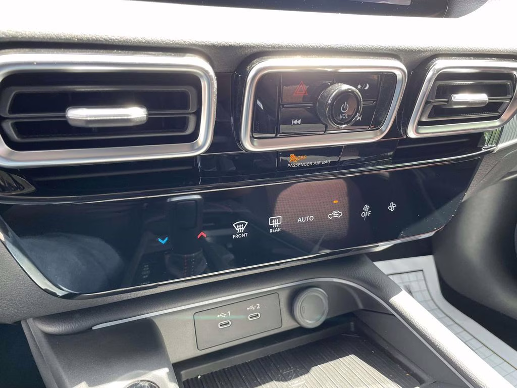 2026 Aspen White Tricoat Nissan Sentra SR FWD Sedan