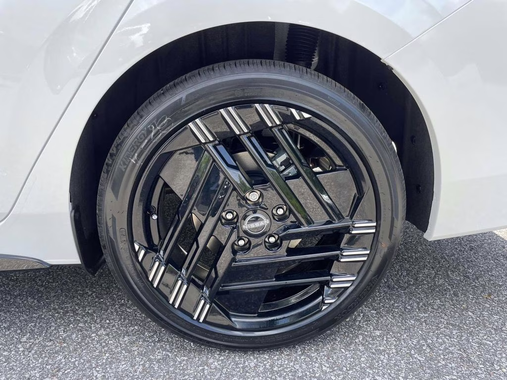 2026 Aspen White Tricoat Nissan Sentra SR FWD Sedan
