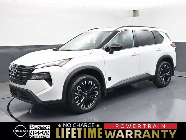 2026 Everest White Pearl Tricoat Nissan Rogue Dark Armor FWD SUV