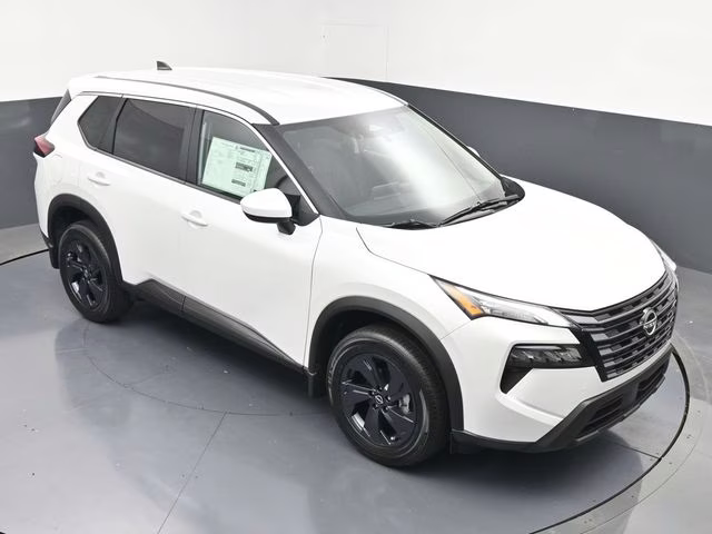 2026 Everest White Pearl Tricoat Nissan Rogue SV FWD SUV