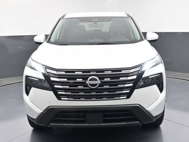 2026 Everest White Pearl Tricoat Nissan Rogue SV FWD SUV