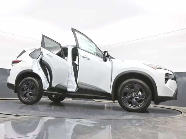 2026 Everest White Pearl Tricoat Nissan Rogue SV FWD SUV