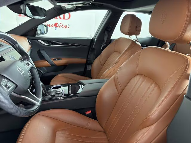 2023 Blu Nobile Tri-Coat Maserati Ghibli Modena Q4 AWD Sedan