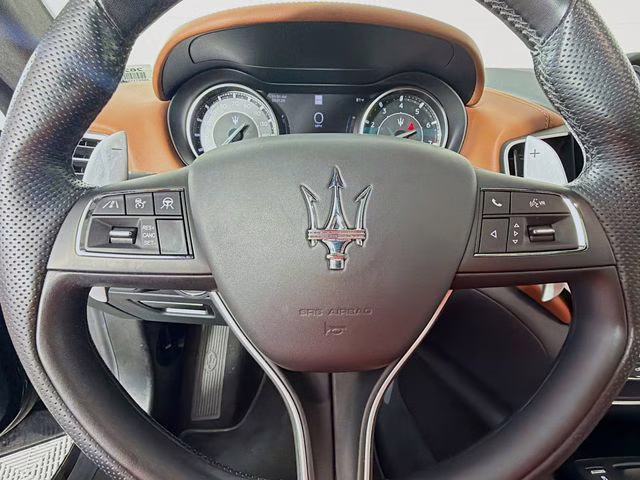 2023 Blu Nobile Tri-Coat Maserati Ghibli Modena Q4 AWD Sedan