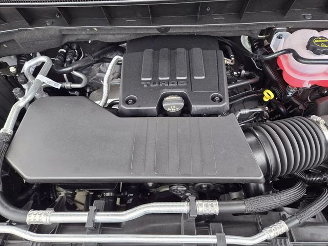 2026 Summit White Chevrolet Silverado 1500 Custom RWD Truck