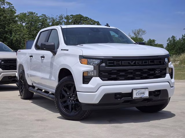 2026 Summit White Chevrolet Silverado 1500 Custom 4X4 Truck
