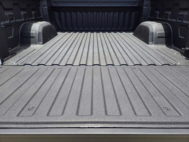 2026 Summit White Chevrolet Silverado 1500 Custom 4X4 Truck