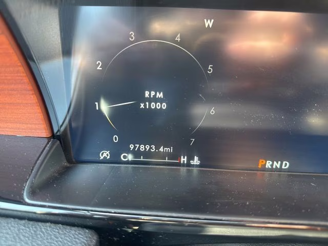 2021 Pristine White Lincoln Navigator Reserve 4X4 SUV