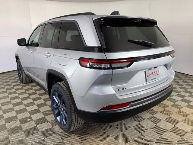 2026 Silver Zynith Jeep Grand Cherokee 85th Anniversary Edition 4X4 SUV