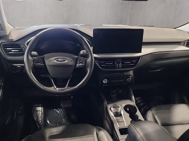 2025 Space Silver Metallic Ford Escape Platinum AWD SUV