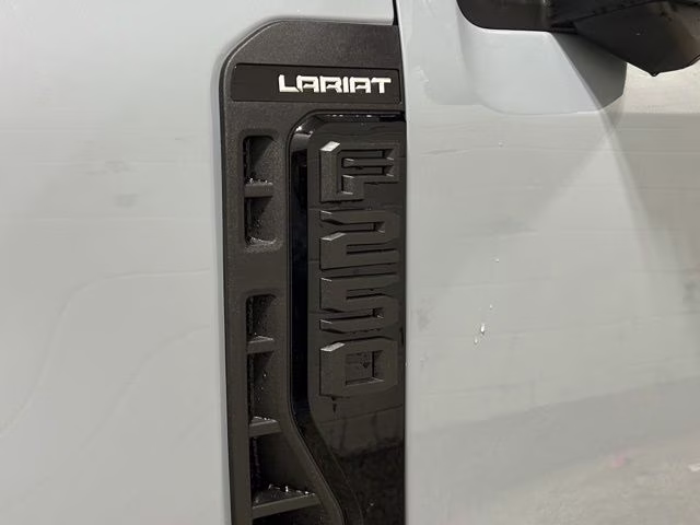 2026 Glacier Gray Met Tri-Coat Ford Super Duty F-250 SRW Lariat Black Appearance 4X4 Truck
