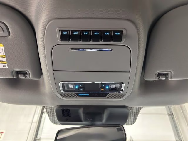 2026 Glacier Gray Met Tri-Coat Ford Super Duty F-250 SRW Lariat Black Appearance 4X4 Truck