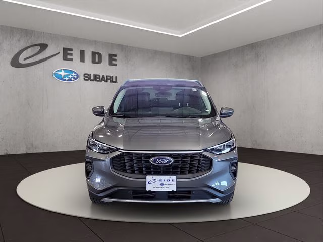2025 Carbonized Gray Metallic Ford Escape Platinum AWD SUV