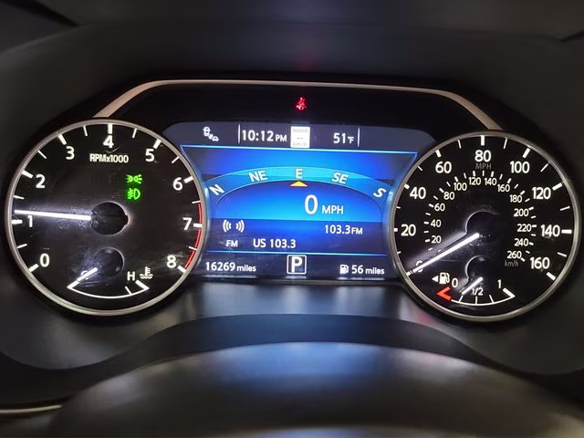 2022 Pearl White Tricoat Nissan Maxima Platinum FWD Sedan