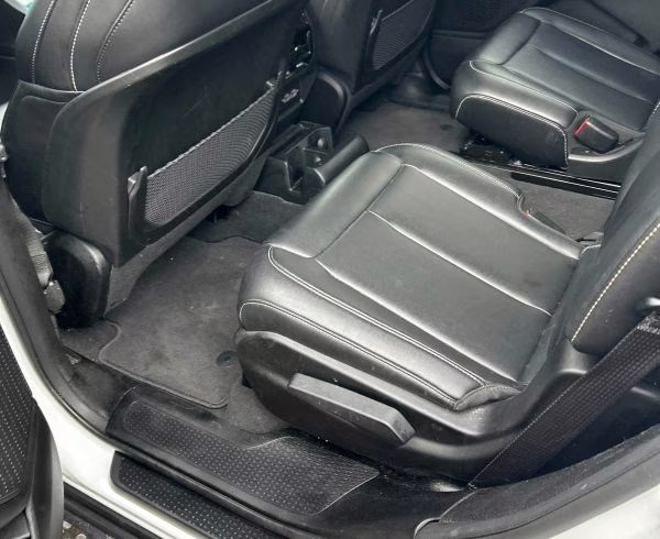 2023 Bright White Clearcoat Jeep Grand Cherokee L Limited 4X4 SUV