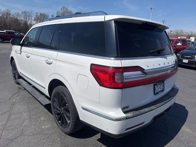 2021 Pristine White Lincoln Navigator Reserve 4X4 SUV