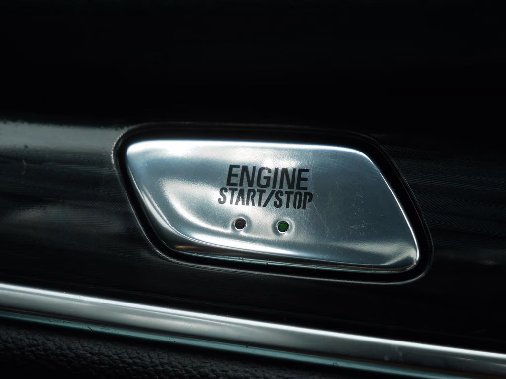 2024 Ebony Twilight Metallic Buick Enclave Essence AWD SUV