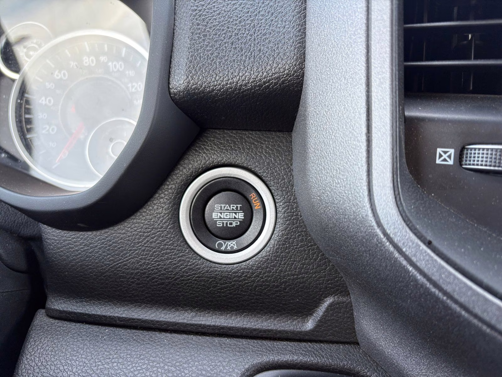 2024 Bright White Clearcoat Ram 2500 Tradesman 4X4 Truck