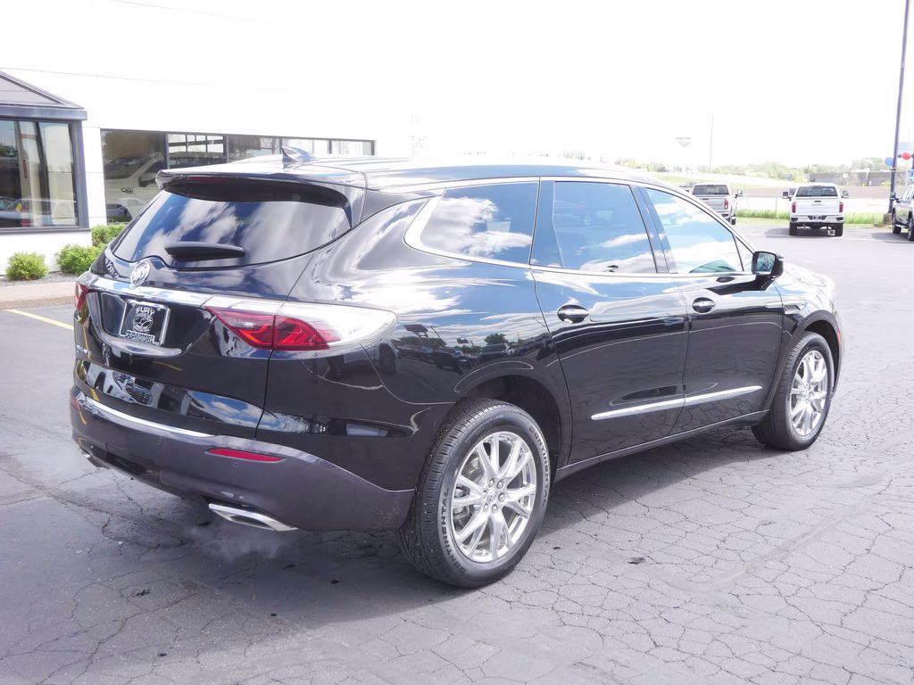 2024 Ebony Twilight Metallic Buick Enclave Essence AWD SUV