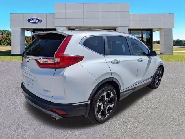 2019 White Honda CR-V Touring FWD SUV