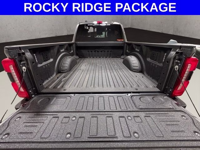 2026 Carbonized Gray Metallic Ford Super Duty F-250 SRW Lariat ROCKY RIDGE 4X4 Truck