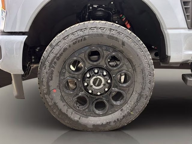 2026 Glacier Gray Met Tri-Coat Ford Super Duty F-250 SRW Lariat Black Appearance 4X4 Truck