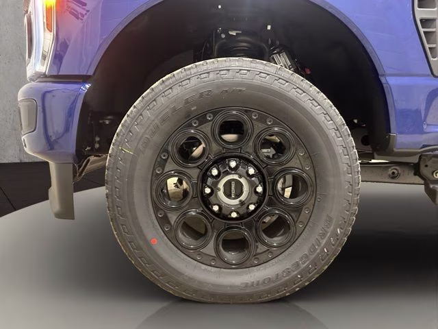 2026 Argon Blue Metallic Ford Super Duty F-350 SRW Lariat Black Appearance 4X4 Truck