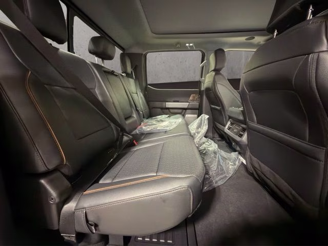 2026 Carbonized Gray Metallic Ford Super Duty F-350 SRW Lariat Black Appearance 4X4 Truck