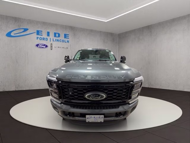 2026 Carbonized Gray Metallic Ford Super Duty F-350 SRW Lariat Black Appearance 4X4 Truck