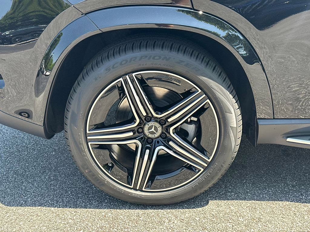 2026 Black Mercedes-Benz GLE GLE 450 AWD SUV