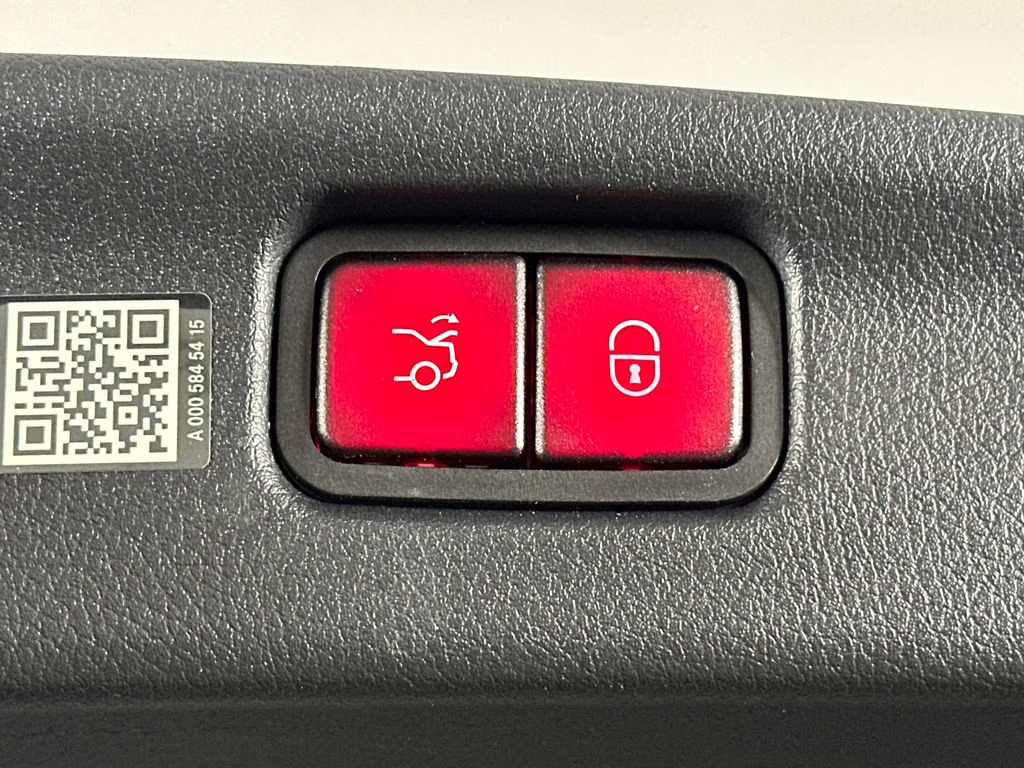 2025 Polar White Mercedes-Benz C-Class C 300 RWD Sedan