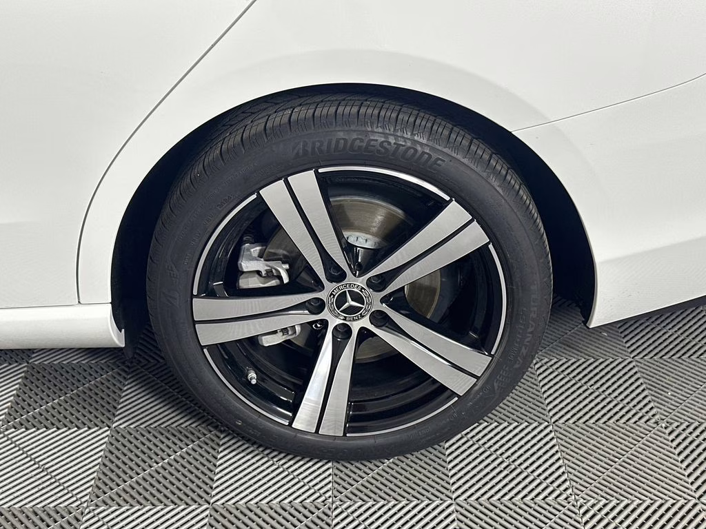 2025 Polar White Mercedes-Benz C-Class C 300 RWD Sedan