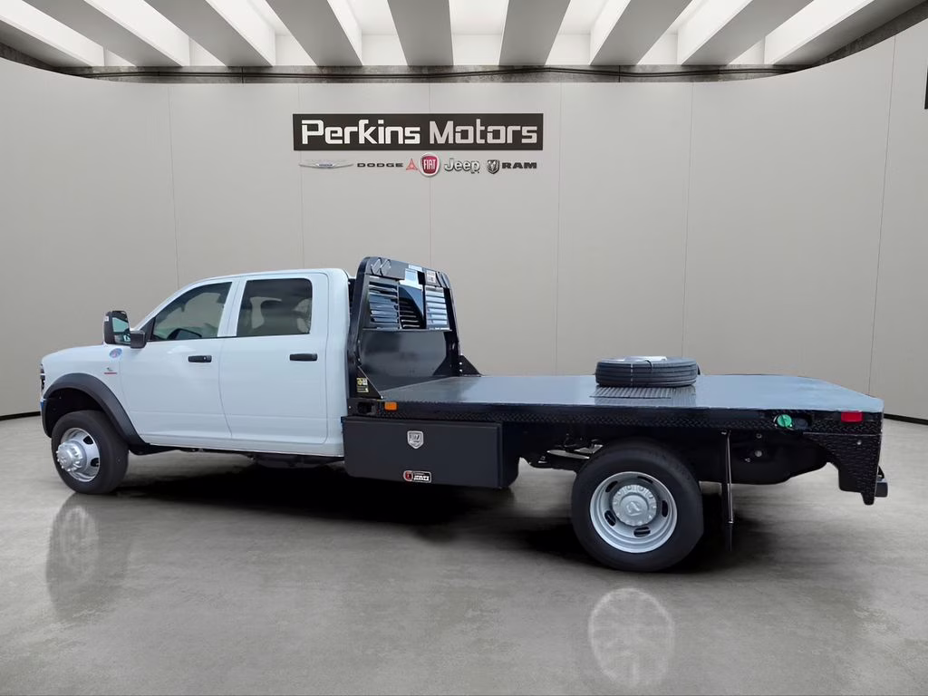 2026 Bright White Clearcoat Ram 5500HD Tradesman 4X4 Truck