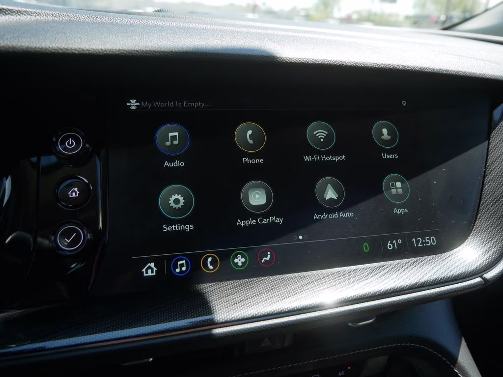 2023 Summit White Buick Envision Essence AWD SUV
