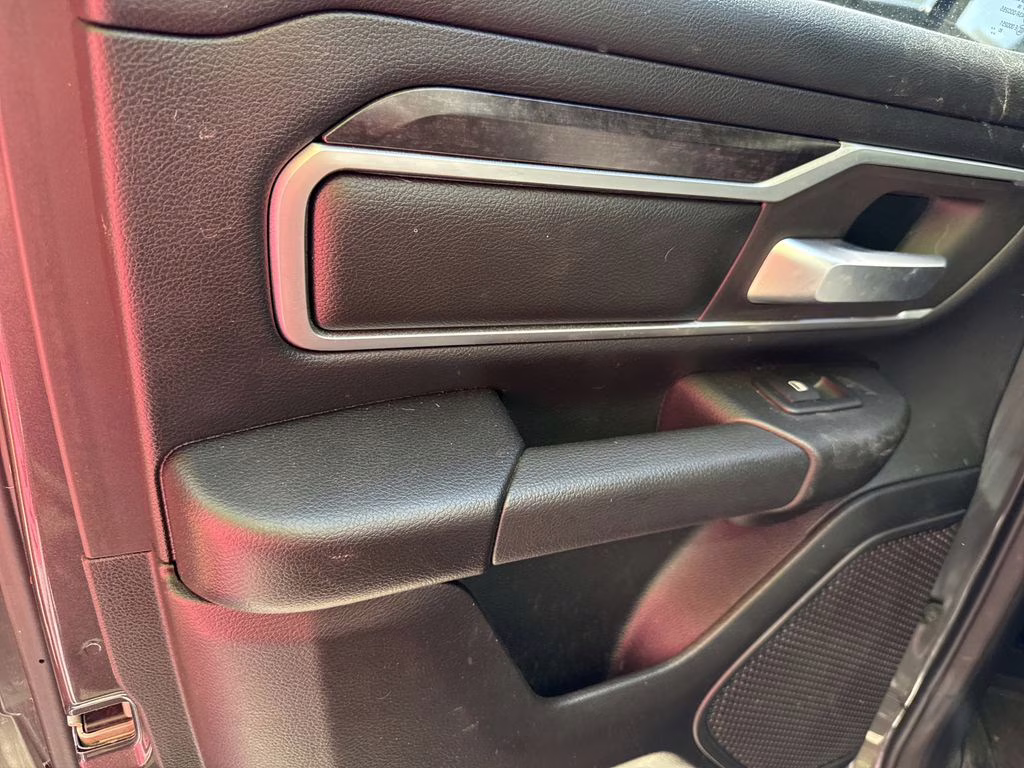 2021 Granite Crystal Metallic Clearcoat Ram 1500 Big Horn/Lone Star 4X4 Truck