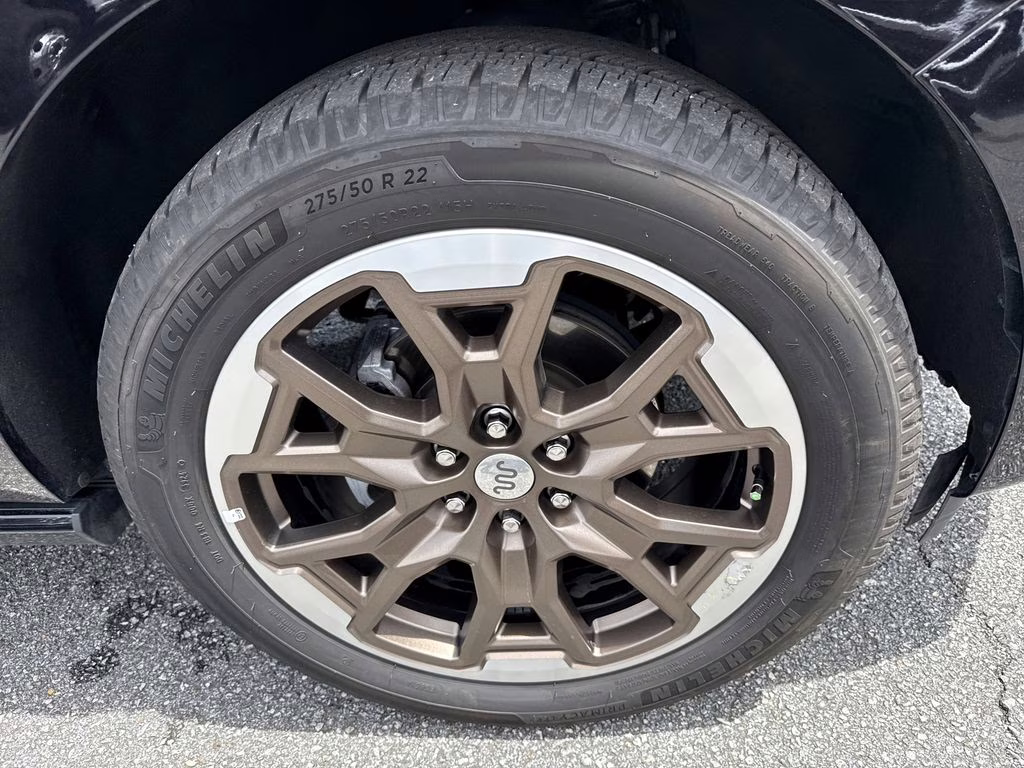 2025 Agate Black Metallic Ford Expedition Max King Ranch 4X4 SUV