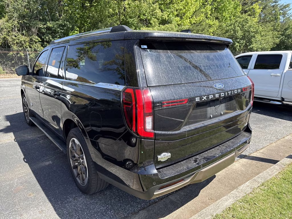 2025 Agate Black Metallic Ford Expedition Max King Ranch 4X4 SUV