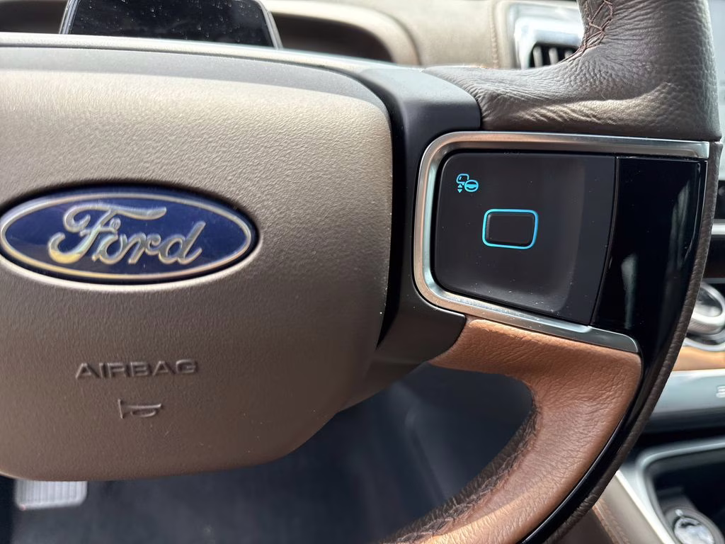 2025 Agate Black Metallic Ford Expedition Max King Ranch 4X4 SUV