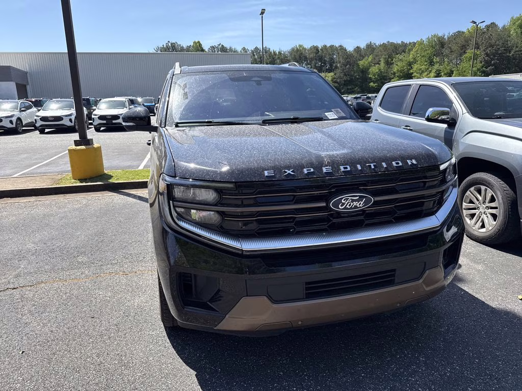 2025 Agate Black Metallic Ford Expedition Max King Ranch 4X4 SUV
