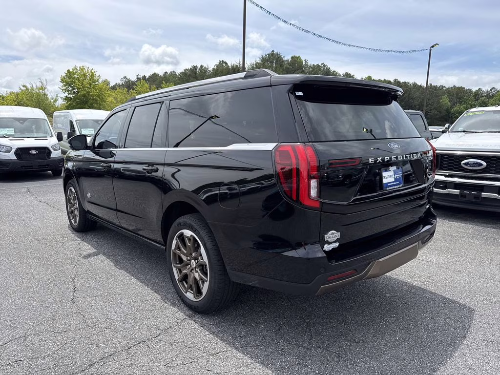 2025 Agate Black Metallic Ford Expedition Max King Ranch 4X4 SUV