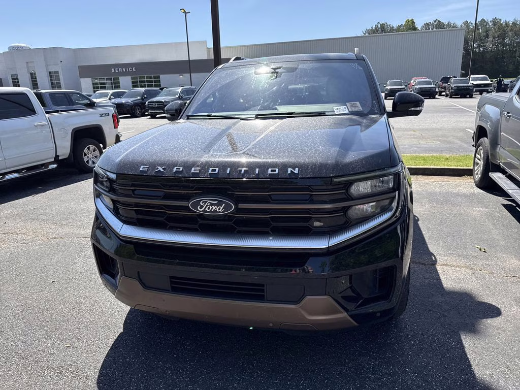 2025 Agate Black Metallic Ford Expedition Max King Ranch 4X4 SUV