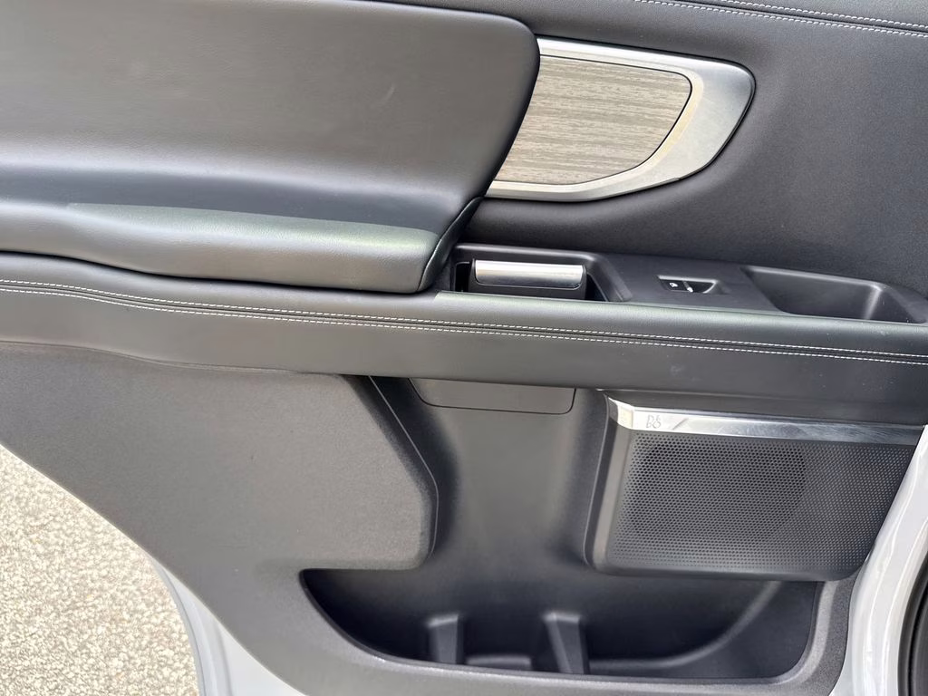 2025 Space Silver Metallic Ford Expedition Platinum 4X4 SUV