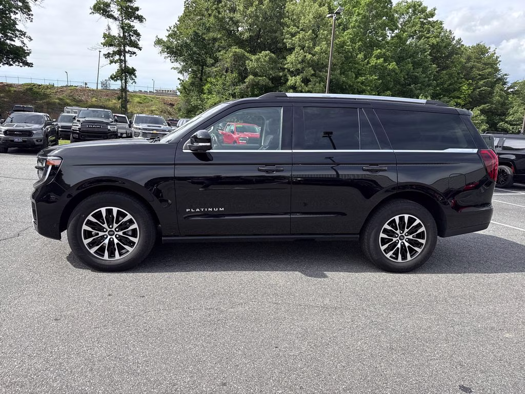 2025 Agate Black Metallic Ford Expedition Platinum 4X4 SUV