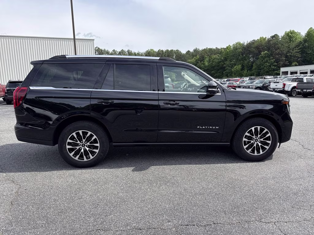 2025 Agate Black Metallic Ford Expedition Platinum 4X4 SUV
