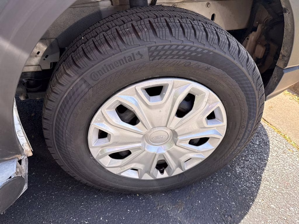 2025 Oxford White Ford Transit-250 Base RWD Van