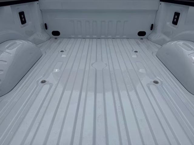 2026 Oxford White Ford Super Duty F-250 SRW 4X4 Truck