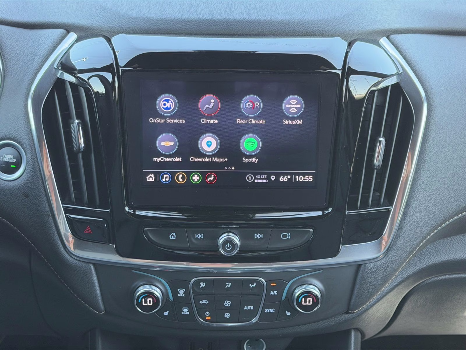2023 Mosaic Black Metallic Chevrolet Traverse LT Leather AWD SUV