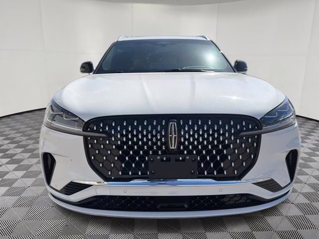 2025 White Metallic Lincoln Aviator Black Label AWD SUV